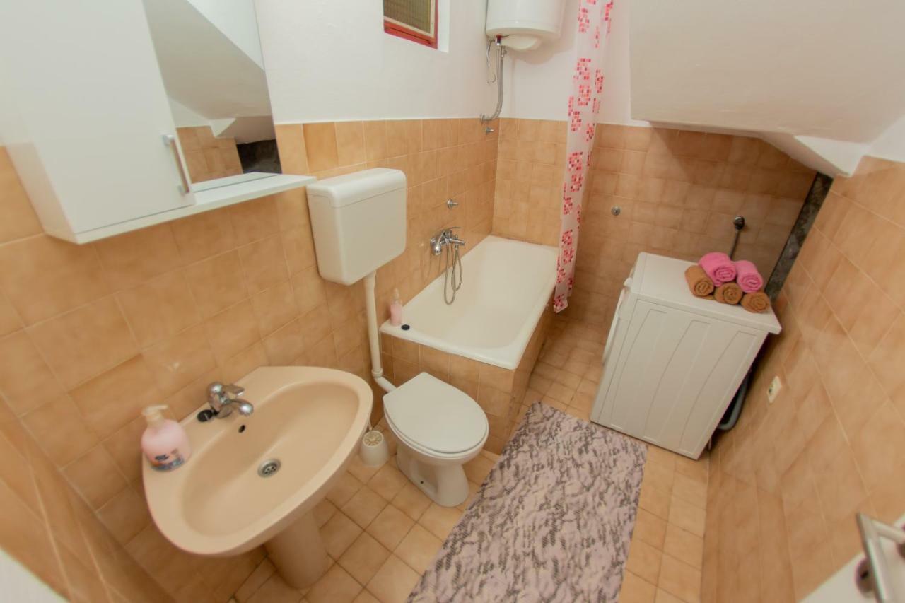 Apartmani Sunset Rogotin 外观 照片