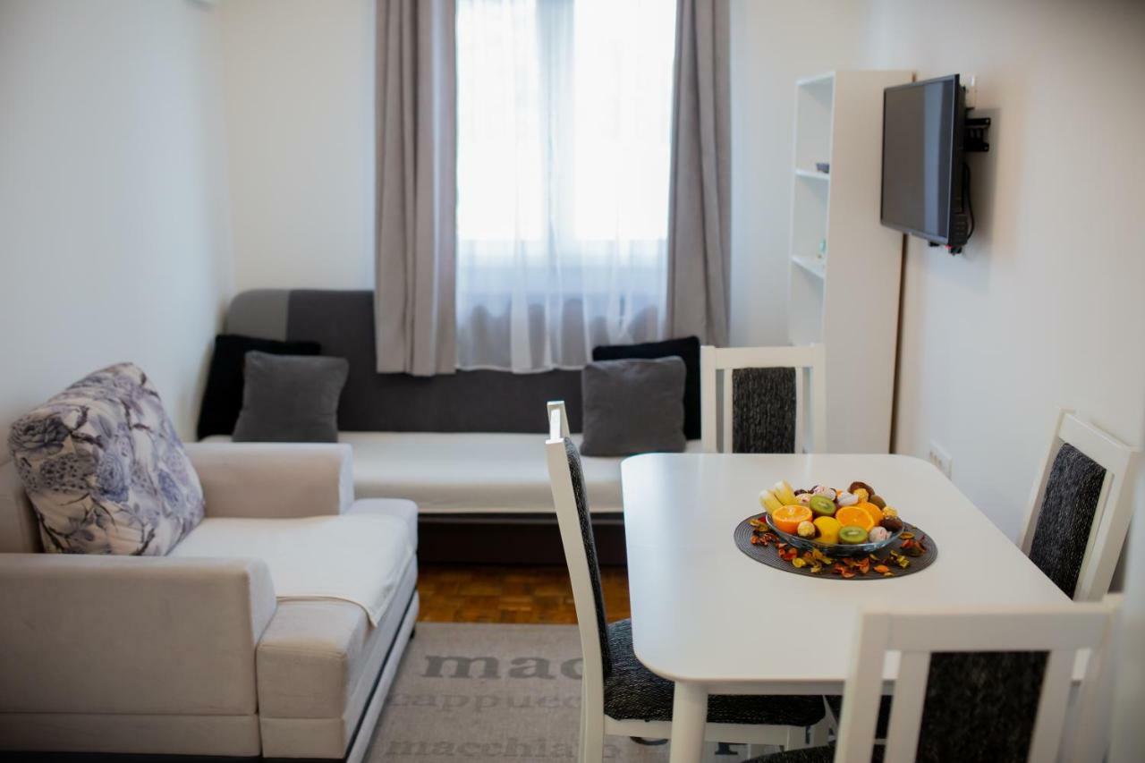 Apartmani Sunset Rogotin 外观 照片